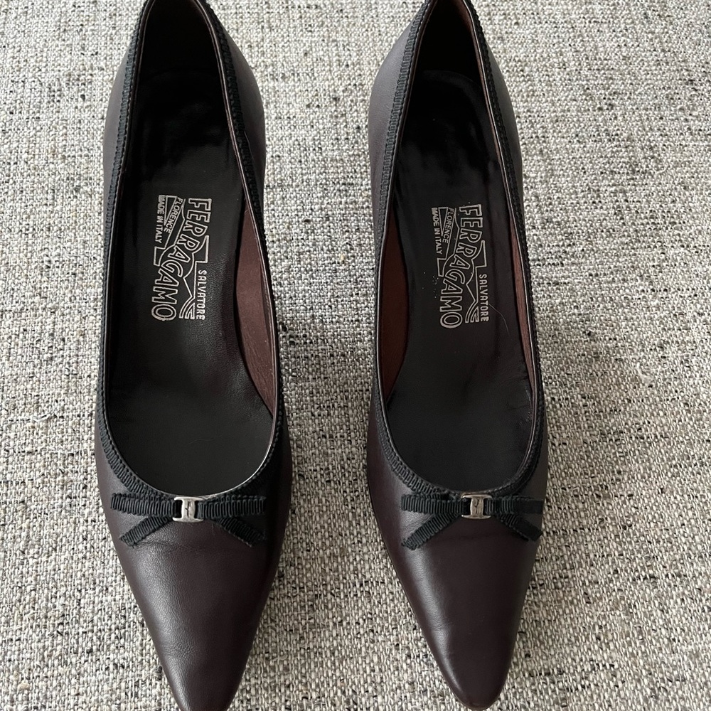 FERRAGAMO Brown Leather Heels - Size 8.5